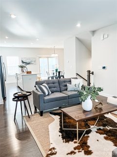 1810 Shumard Lane