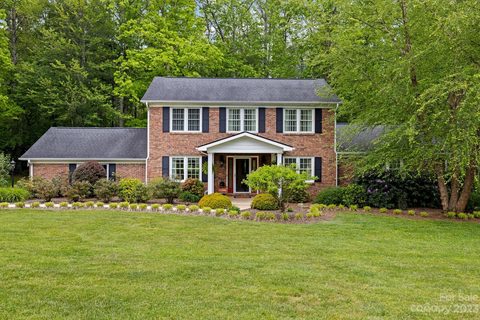 208 Lichen Lane sold home in Tamarac, Hendersonville, NC