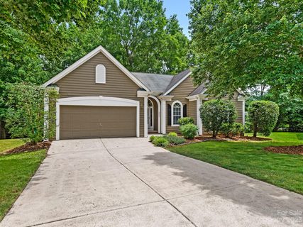 8800 Arbor Glen Lane