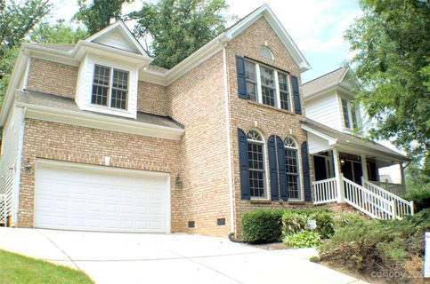 14200 Dryburgh Circle