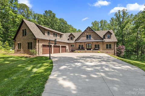 1192 Harper Lee Drive sold home in Avian Woods, Newton, NC