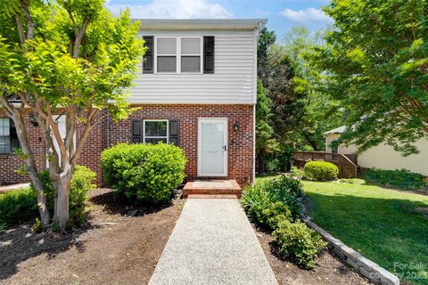 1529 Point Road sold home in Pointe Wylie, Belmont, NC