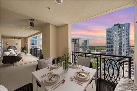 230 S Tryon Street 1301
