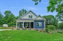 215 9th Street sold home in Belmont, SC