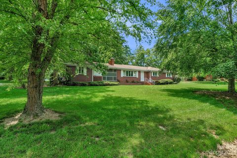 167 Enwood Drive