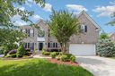 914 Butterburr Drive sold home in Matthews, SC