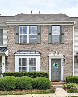 4613 Forestridge Commons Drive