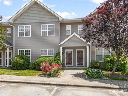 29 Stafford Court sold condo in Stafford Crossing, Fletcher, NC