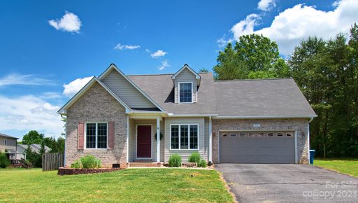 100 Pine Meadows Circle sold home in Pine Meadows, Hickory, NC