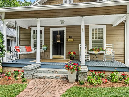 1411 Hamorton Place