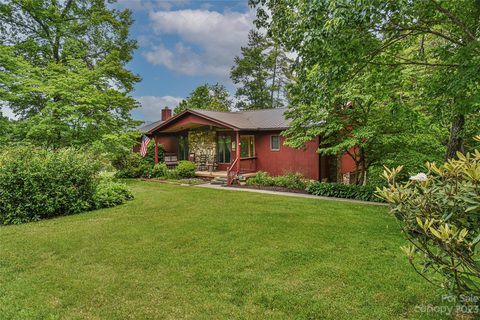 423 Mountain Haven Drive sold home in Mountain Haven Estates, Mars Hill, NC