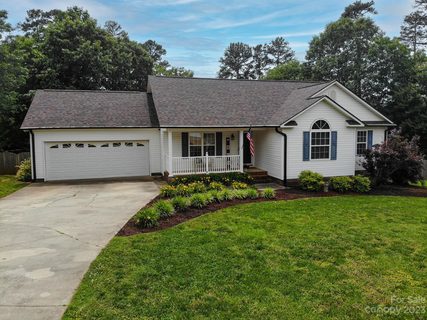 1011 Walter Drive sold home in Dove Haven, Lincolnton, NC