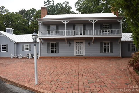 700 Lee Street sold home in Southwood, Kings Mountain, NC