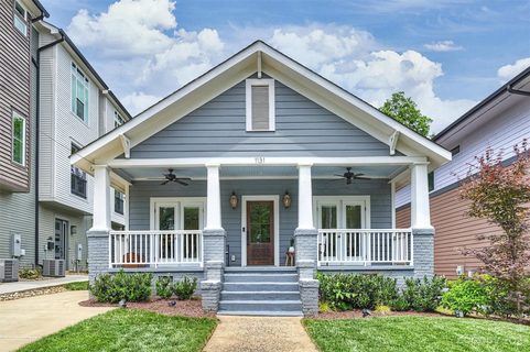 1131 N Alexander Street