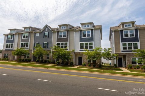 8316 Waxhaw Highway