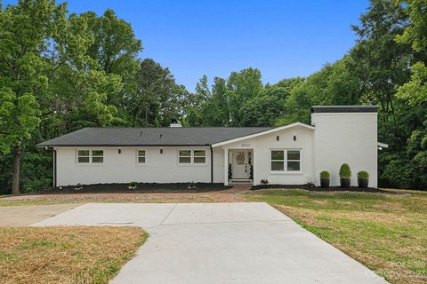 8000 Ritter Drive sold home in Sardis Beverly Park, Charlotte, NC