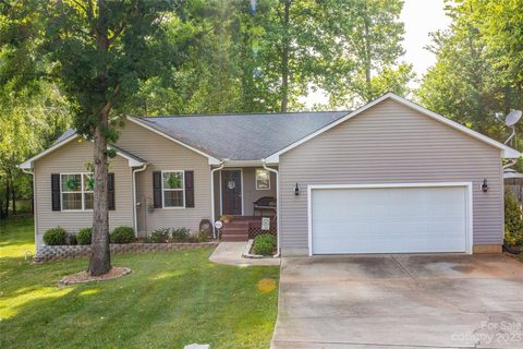 129 Princess Loop sold home in Dogwood Estates, Troutman, NC