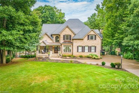 8914 Linden Grove Court