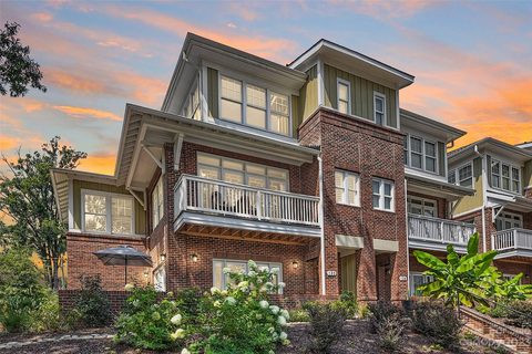 132 S Summit Avenue 43 sold townhome in Grandin Heights, Charlotte, NC