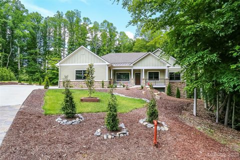 172 N Ridgeview Hill Drive sold home in Ridgeview At Sweetwater Hills, Hendersonville, NC