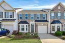 318 Shingleoak Drive sold home in Lake Wylie, SC