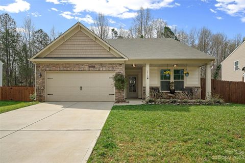 3719 Hayden Drive sold home in Hayden Dr, Charlotte, NC