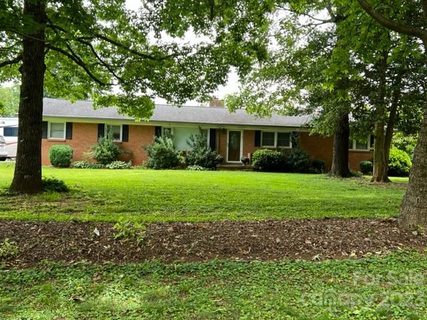 540 Long Shoals Road sold home in Walker Heights, Lincolnton, NC