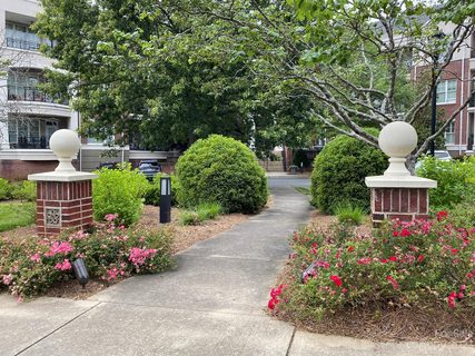 5425 Closeburn Road 213 sold home in Southgate on Fairview, Charlotte, NC