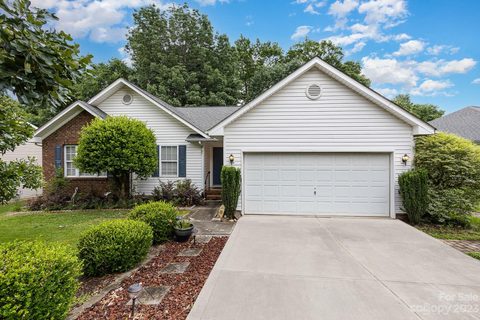 12525 Britton Wood Place sold home in Withers Grove, Charlotte, NC