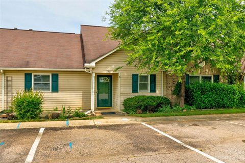 221 Hidden Creek Circle