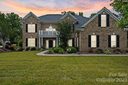 2219 Legacy Oak Drive sold home in Waxhaw, SC