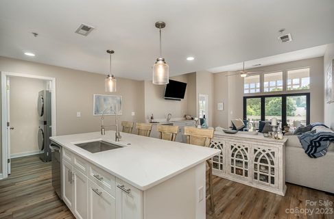 104 Pier 33 Drive 303 sold home in Pier 33, Mooresville, NC