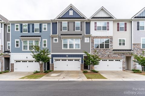 15116 Holly Run Lane sold home in Ardrey North, Charlotte, NC