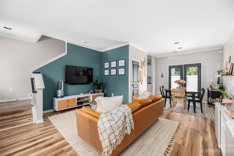 Previously sold for $484,500