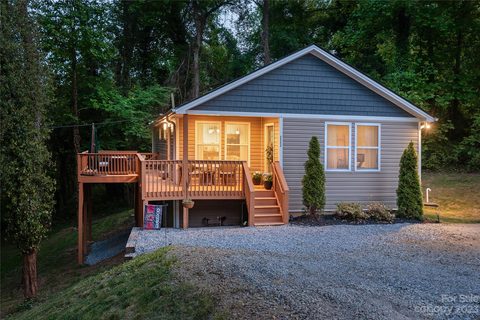 111 Tail Feather Lane 17 sold home in Falconwood, Candler, NC
