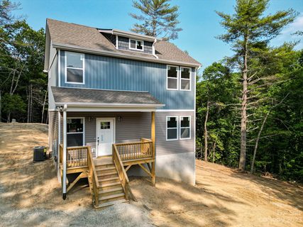 46 Old Chestnut Lane sold home in The Ridges of Pleasant Grove, Hendersonville, NC