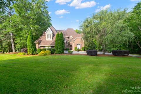 Previously sold for $935,000