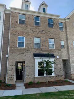 7921 Reunion Row Drive