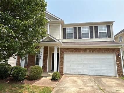 4002 Centerview Drive