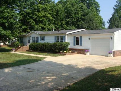 178 Ashley Woods Drive sold home in Ashley Woods, Mooresville, NC