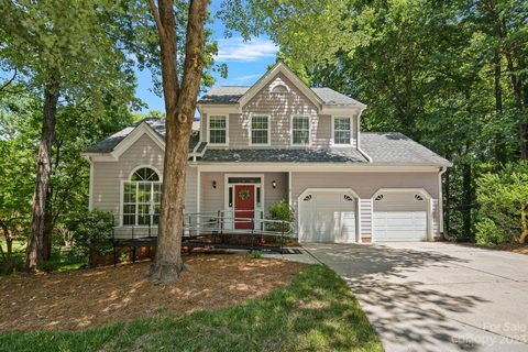 3618 Briarthorne Drive sold home in Mallard Ridge, Charlotte, NC