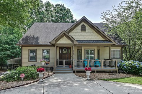 2945 Mckee Road sold home in East Providence Estates, Charlotte, NC