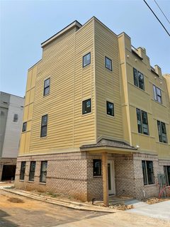 824 Van Every Street 16 sold townhome in Skyline Townes, Charlotte, NC