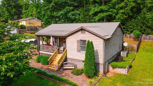 3521 Ridgewood Drive sold home in Ridgewood, Morganton, NC