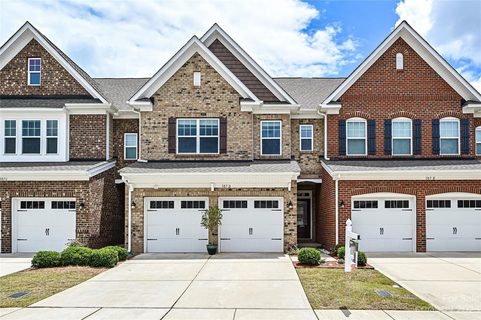107 Dellbrook Street Unit D sold townhome in Cove at Morrison Plantation, Mooresville, NC