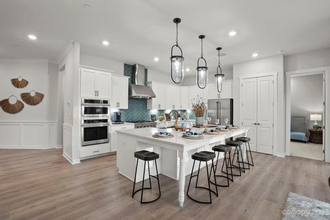 5407 Allburn Parkway sold home in Allburn, Concord, NC
