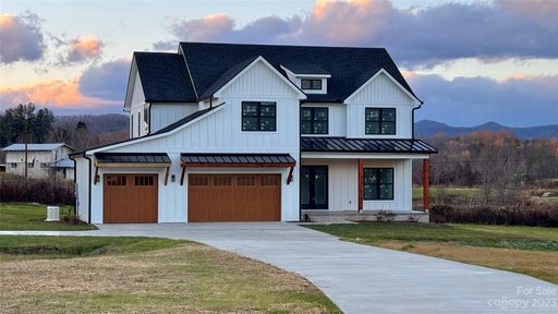118 Mavrick Drive