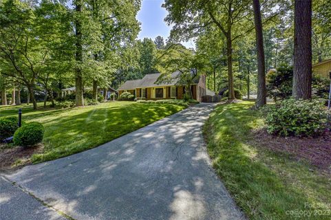 279 Heritage Place