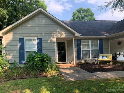 402 Split Oak Trail
