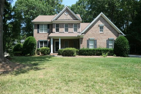 8502 Priory Court
